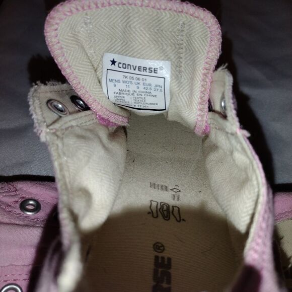 Pink Converse all stars - Picture 5 of 7